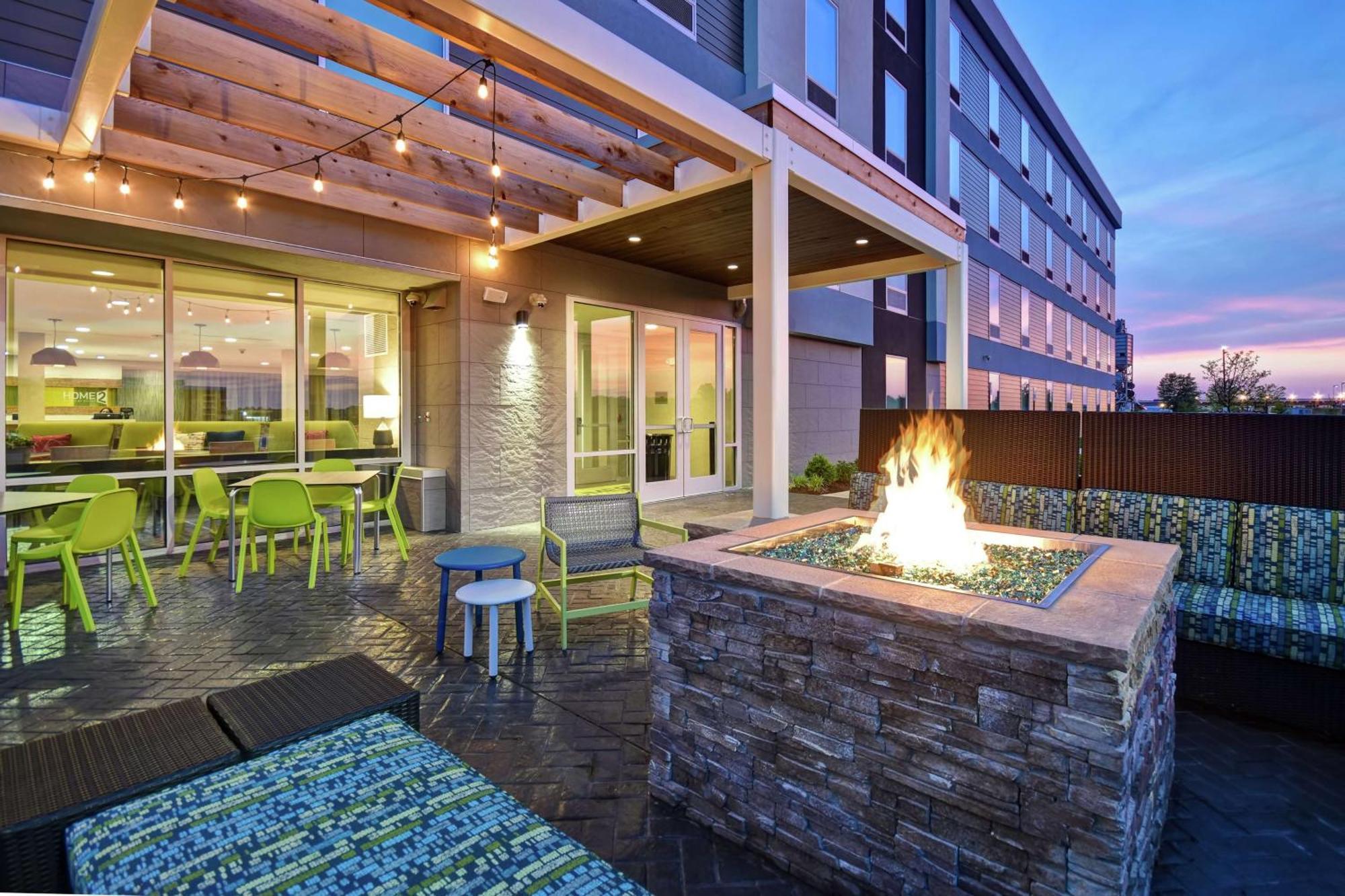 Home2 Suites By Hilton Terre Haute Zewnętrze zdjęcie