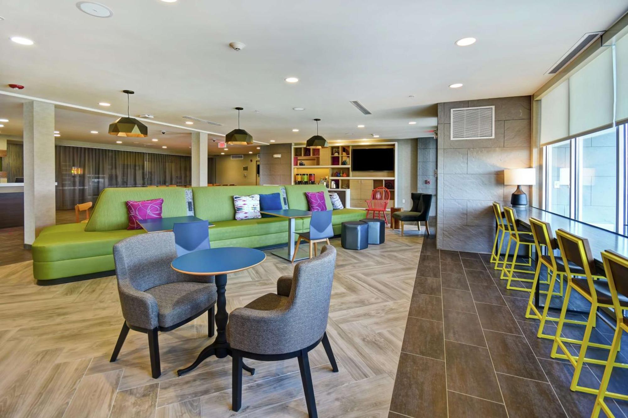 Home2 Suites By Hilton Terre Haute Zewnętrze zdjęcie